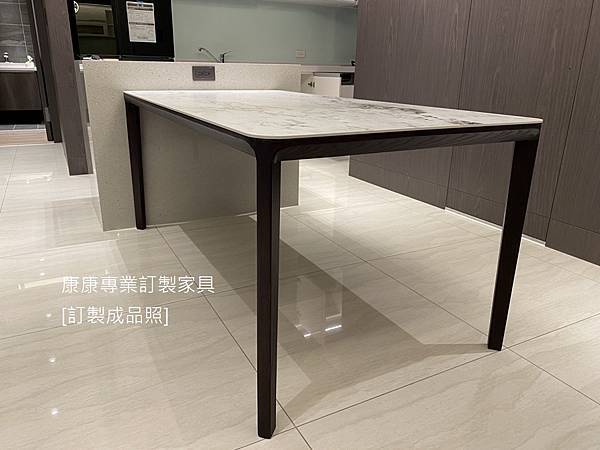 Slim餐桌L180D90-2.jpg Slim餐桌L180D90-2.jpg