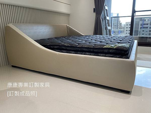 Brera床架-3.jpg Brera床架-3.jpg