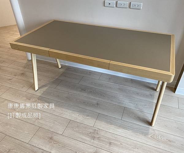 Maya款型書桌L153D80-6.jpg Maya款型書桌L153D80-6.jpg
