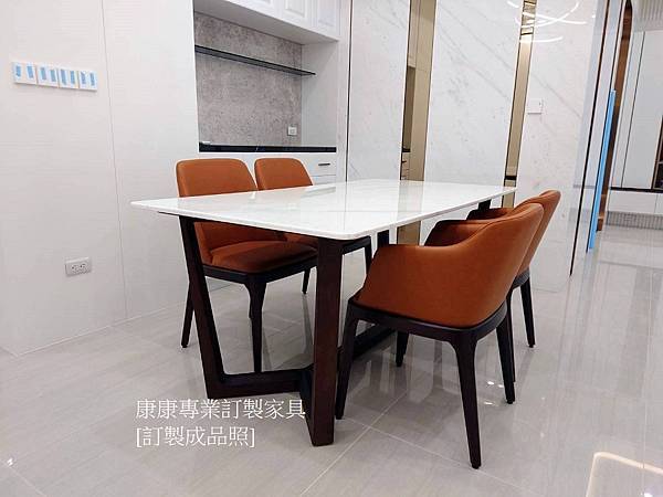 Concorde大理石餐桌L180D90-7.jpg Concorde大理石餐桌L180D90-7.jpg