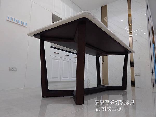 Concorde大理石餐桌L180D90-8.jpg Concorde大理石餐桌L180D90-8.jpg