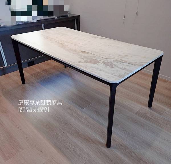 Slim大理石餐桌L180D90-1.jpg Slim大理石餐桌L180D90-1.jpg