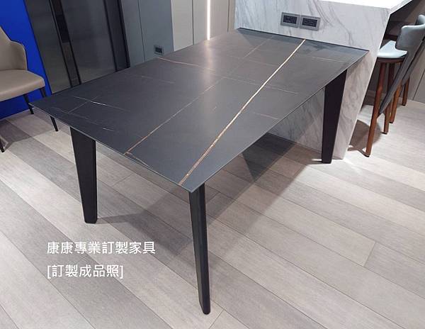 Howard陶板餐桌L160D90-5.jpg Howard陶板餐桌L160D90-5.jpg