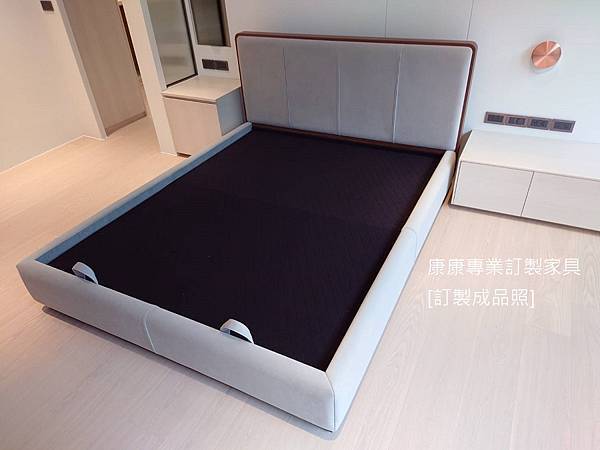 Ermes款型床架-19.jpg Ermes款型床架-19.jpg