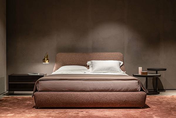 Molteni%26;C床架Greenwich-3.jpg Molteni%26;C床架Greenwich-3.jpg