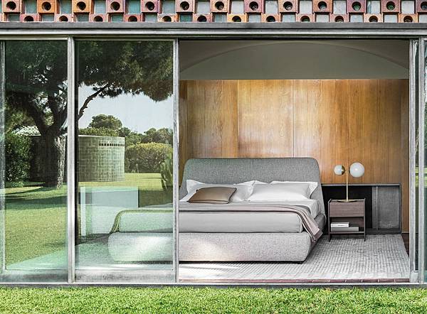 Molteni%26;C床架Greenwich-4.jpg Molteni%26;C床架Greenwich-4.jpg