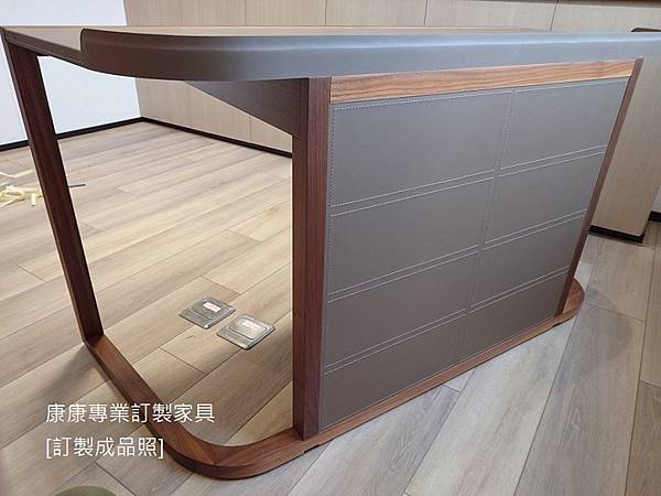 ION書桌L150D60-5.jpg ION書桌L150D60-5.jpg