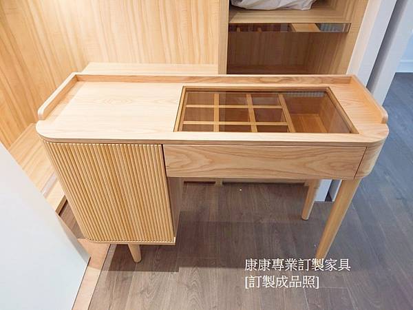 化妝桌W110D40-1.jpg 化妝桌W110D40-1.jpg