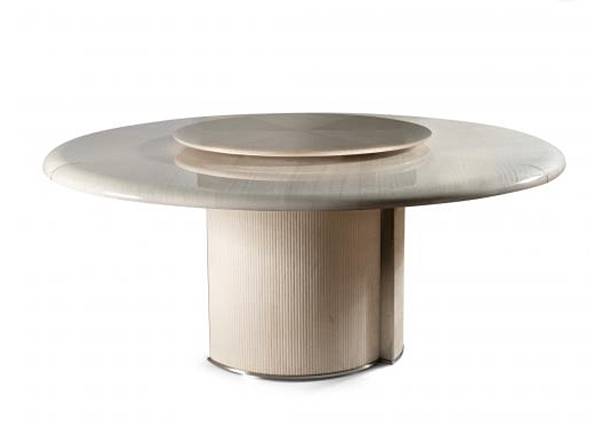 Visionnair table-LYRIQUE.jpg Visionnair table-LYRIQUE.jpg
