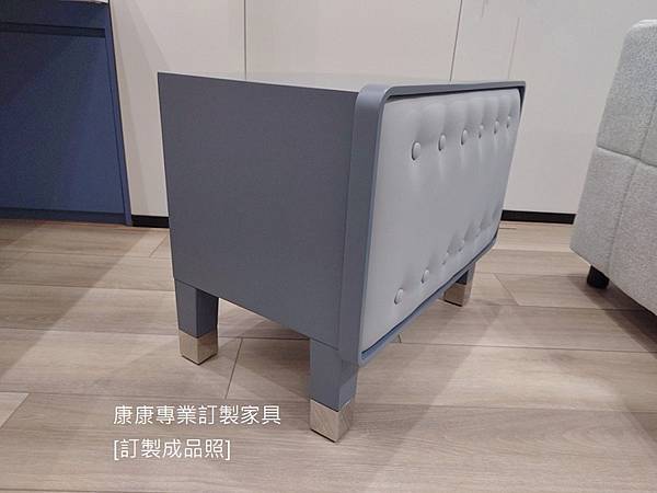 Brick床頭櫃W60-2.jpg Brick床頭櫃W60-2.jpg