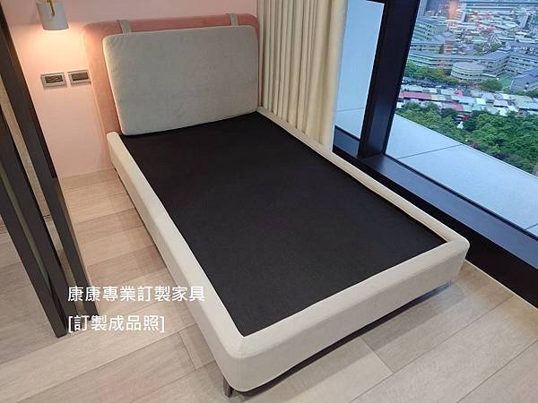 Minotti TALIN-Soft床架-1.jpg Minotti TALIN-Soft床架-1.jpg