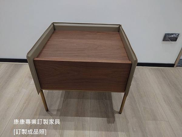 V247床頭櫃W55-2.jpg V247床頭櫃W55-2.jpg