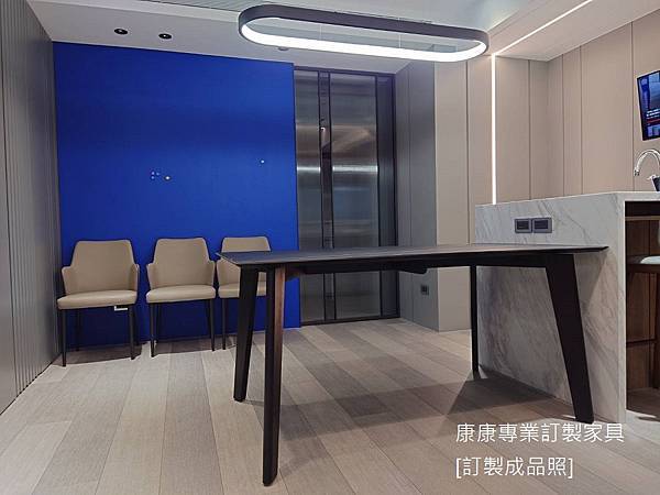 Howard陶板餐桌L160D90-6.jpg Howard陶板餐桌L160D90-6.jpg