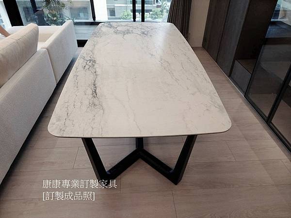 Concorde陶板餐桌L210D100-2.jpg Concorde陶板餐桌L210D100-2.jpg