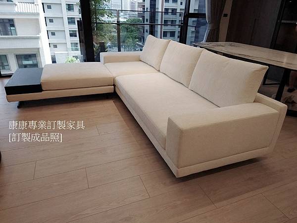 Mondrian沙發W320+腳椅-1.jpg Mondrian沙發W320+腳椅-1.jpg