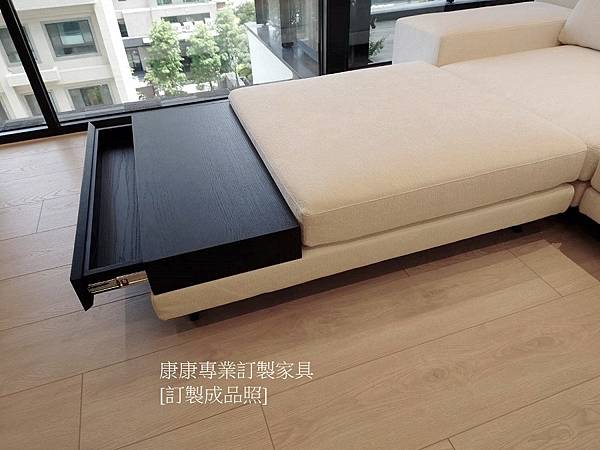 Mondrian沙發W320+腳椅-7.jpg Mondrian沙發W320+腳椅-7.jpg