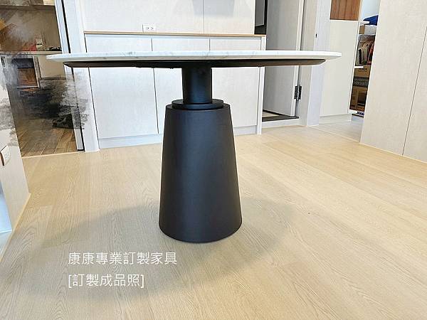 MESA Due圓桌直徑110-1.jpg MESA Due圓桌直徑110-1.jpg