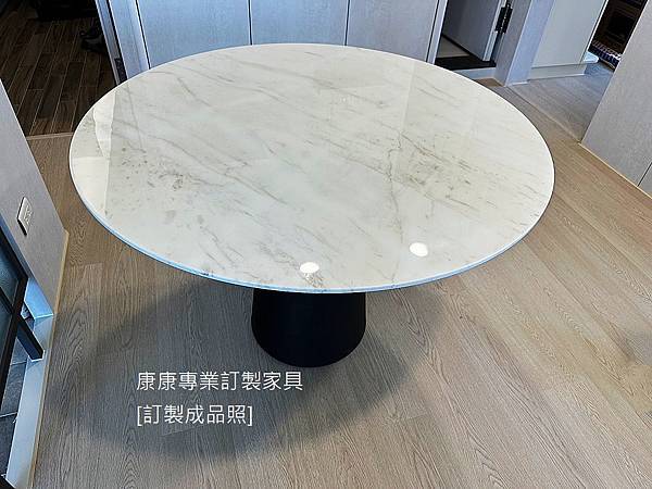 MESA Due圓桌直徑110-2.jpg MESA Due圓桌直徑110-2.jpg