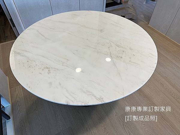 MESA Due圓桌直徑110-3.jpg MESA Due圓桌直徑110-3.jpg
