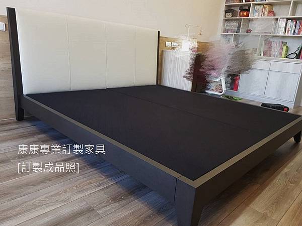 25 床架.jpg 25 床架.jpg
