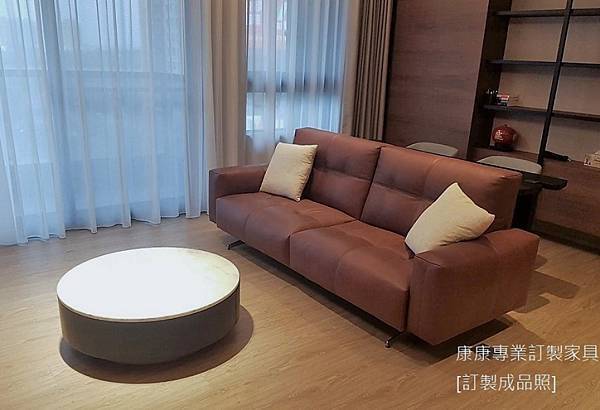 1 客廳沙發.jpg 1 客廳沙發.jpg
