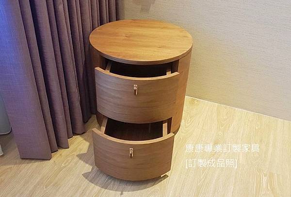 29 主臥床頭櫃.jpg 29 主臥床頭櫃.jpg