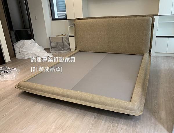 Piuma款型床架-34.jpg Piuma款型床架-34.jpg