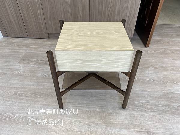 Regent床頭櫃W53D48-2.jpg Regent床頭櫃W53D48-2.jpg