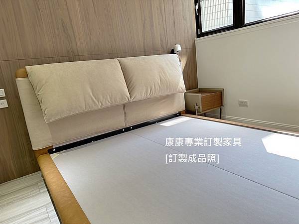 Cuddle款型床架-45.jpg Cuddle款型床架-45.jpg