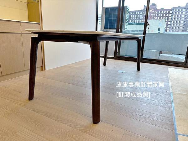 Nabucco大理石餐桌L220D100-2.jpg Nabucco大理石餐桌L220D100-2.jpg
