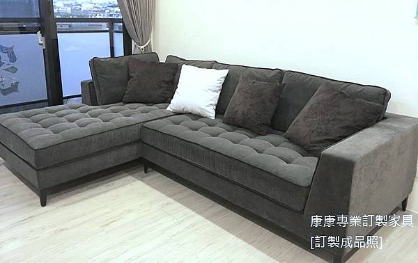 Lucrezia款型布沙發-7.jpg Lucrezia款型布沙發-7.jpg