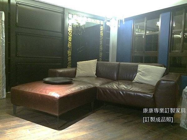 Montorfano沙發W240+腳椅-1.jpg Montorfano沙發W240+腳椅-1.jpg