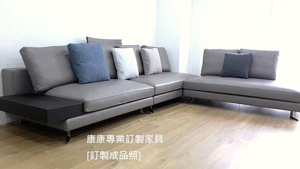 White沙發W330L273-6.jpg White沙發W330L273-6.jpg