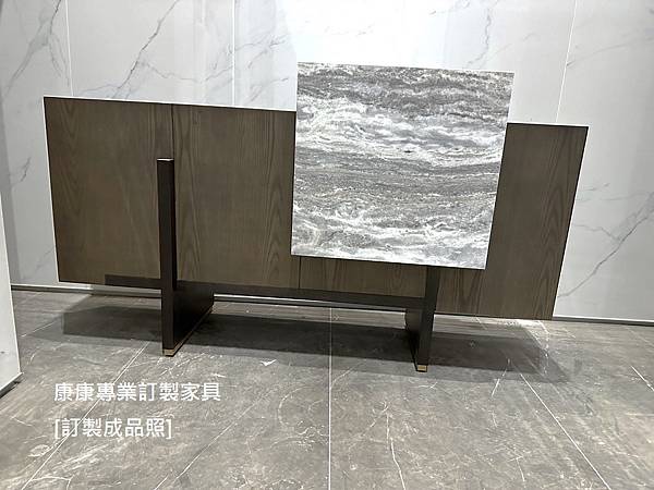 Soria端景櫃L140D40H75-1.jpg Soria端景櫃L140D40H75-1.jpg