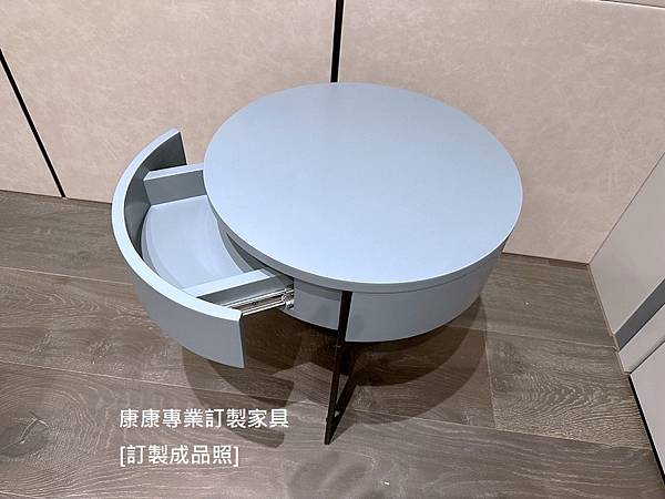 Sign床頭櫃W45H48-3.jpg Sign床頭櫃W45H48-3.jpg