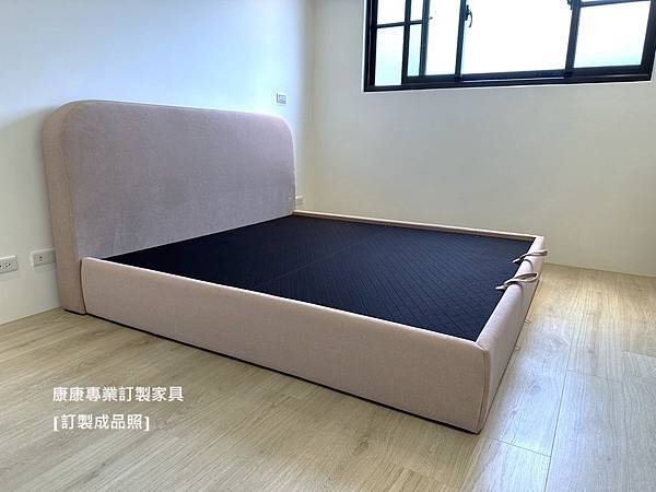 Krystal床架-12.jpg Krystal床架-12.jpg