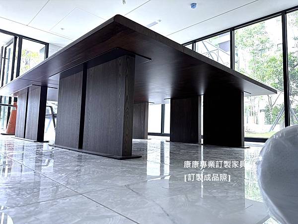 Rex餐桌W250D175 2張-3.jpg Rex餐桌W250D175 2張-3.jpg