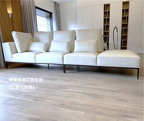 Michel Effe沙發W332-1.jpg Michel Effe沙發W332-1.jpg