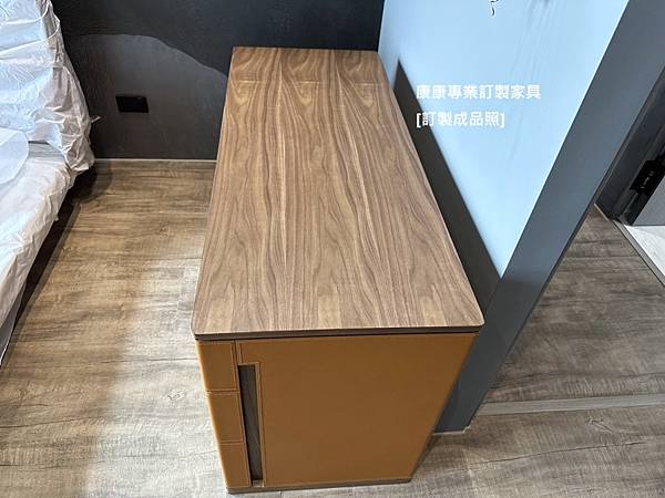 Fidelio邊櫃L120D50H70-5.jpg Fidelio邊櫃L120D50H70-5.jpg