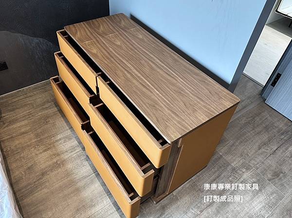 Fidelio邊櫃L120D50H70-3.jpg Fidelio邊櫃L120D50H70-3.jpg