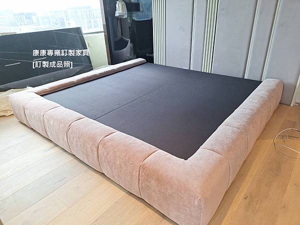 Pixel Box Large床底-2.jpg Pixel Box Large床底-2.jpg