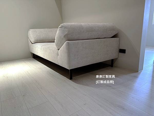 Collar沙發W210-7.jpg Collar沙發W210-7.jpg