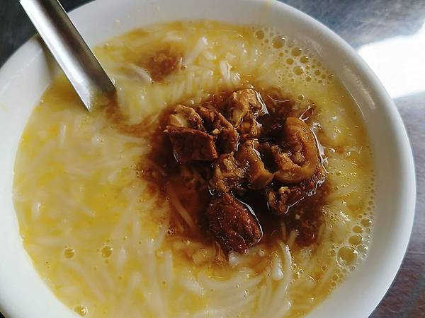 【雲林北港美食】麵線糊與油飯成就雙絕配—北港老等油飯麵線糊(