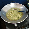 綠咖哩烹調中