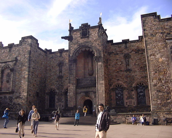 Edinburgh Castle-12.JPG