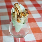 ChipsInCup 3.JPG ChipsInCup 3.JPG