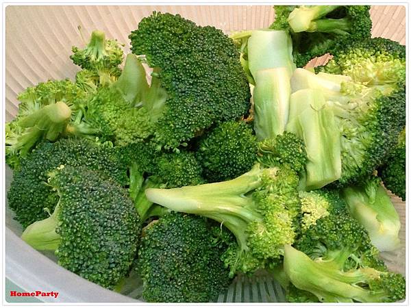 Washed Broccoli.jpg