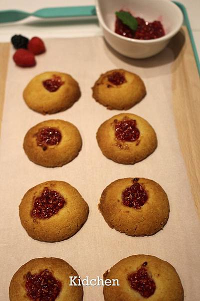 Raspberry Thumbprint Cookies 3.jpg