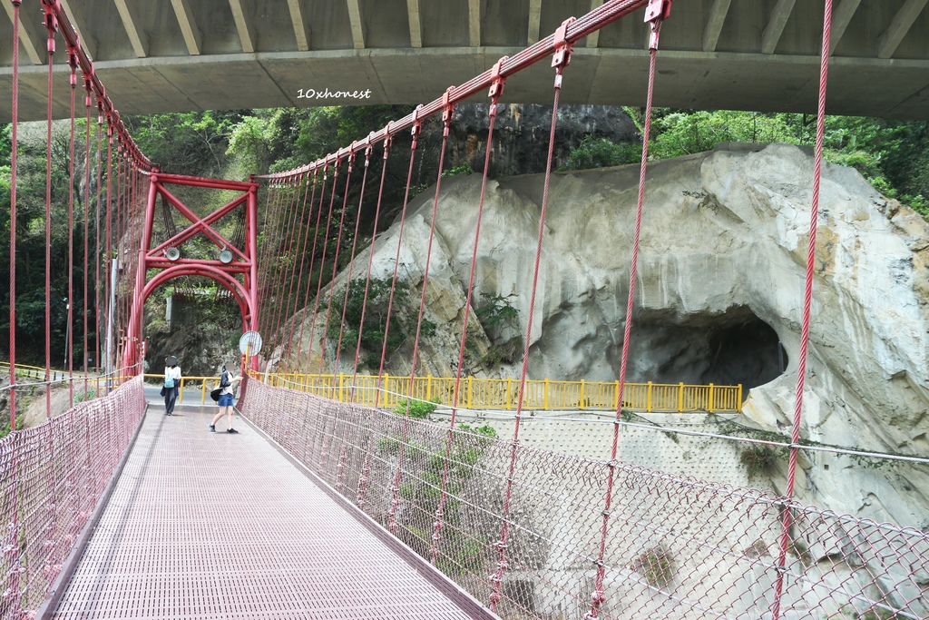 【苗栗公館免門票親子景點推薦】懷舊與現代、知識與童趣一次滿足！男神男孩都愛，滿滿模型、互動裝置的台灣油礦陳列館！｜苗栗一日遊/半日遊