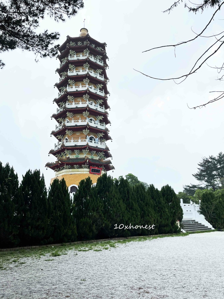 【南投景點推薦】飽覽日月潭全景,雲霧繚繞超夢幻！0死角美景，晴天、雨天都美翻~